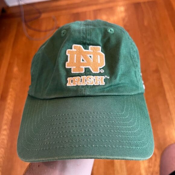 y2k notre dame hat‎ - Picture 1 of 4
